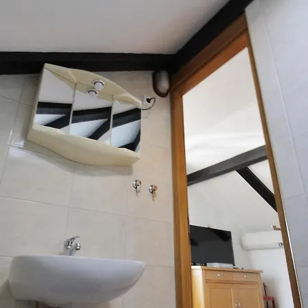 بيت ضيافة Apartments Zambratija