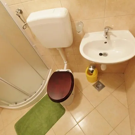 Apartments Zambratija 3* زامبراتيجا